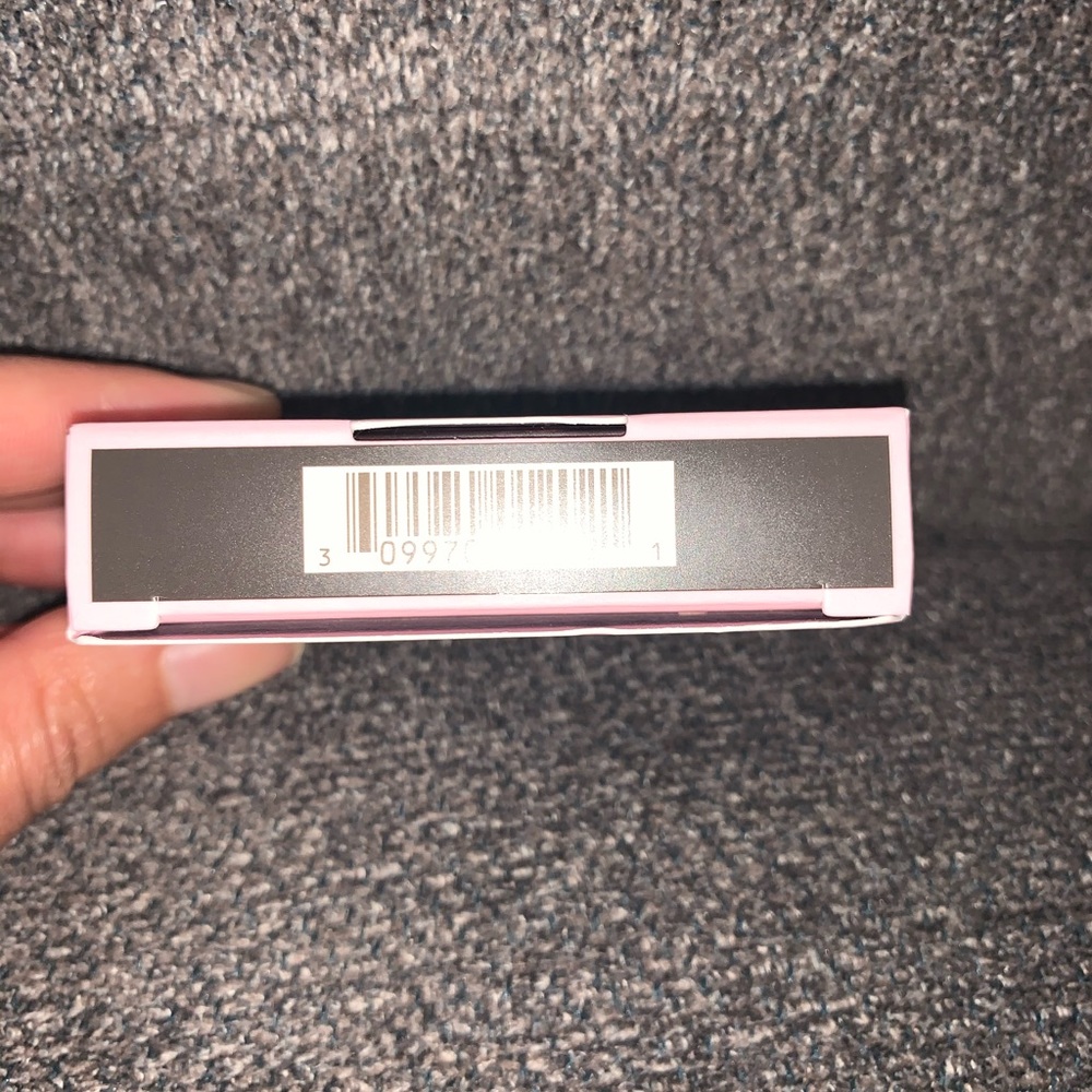 Flesh Highlighting Powder - Picture 3 of 5